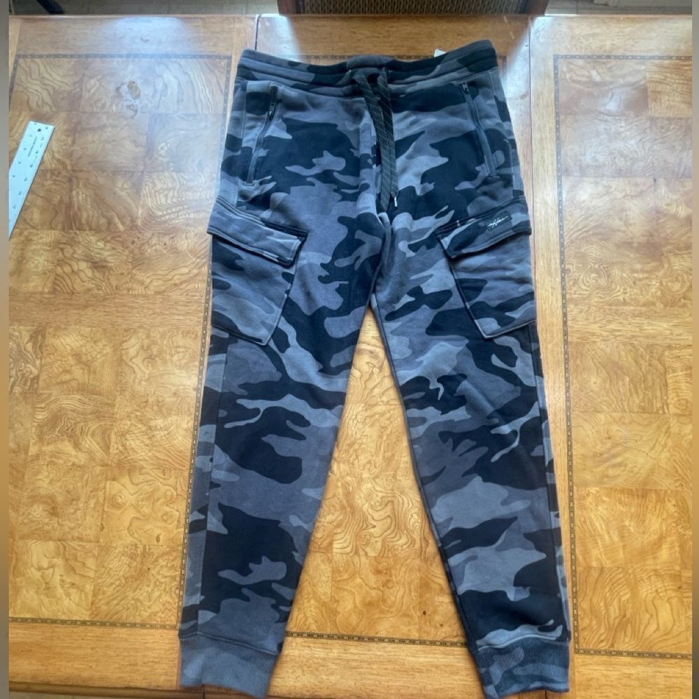 Hollister Sweat Joggers!